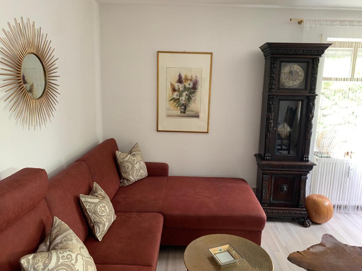Silvia Schmalzbauer Apartment